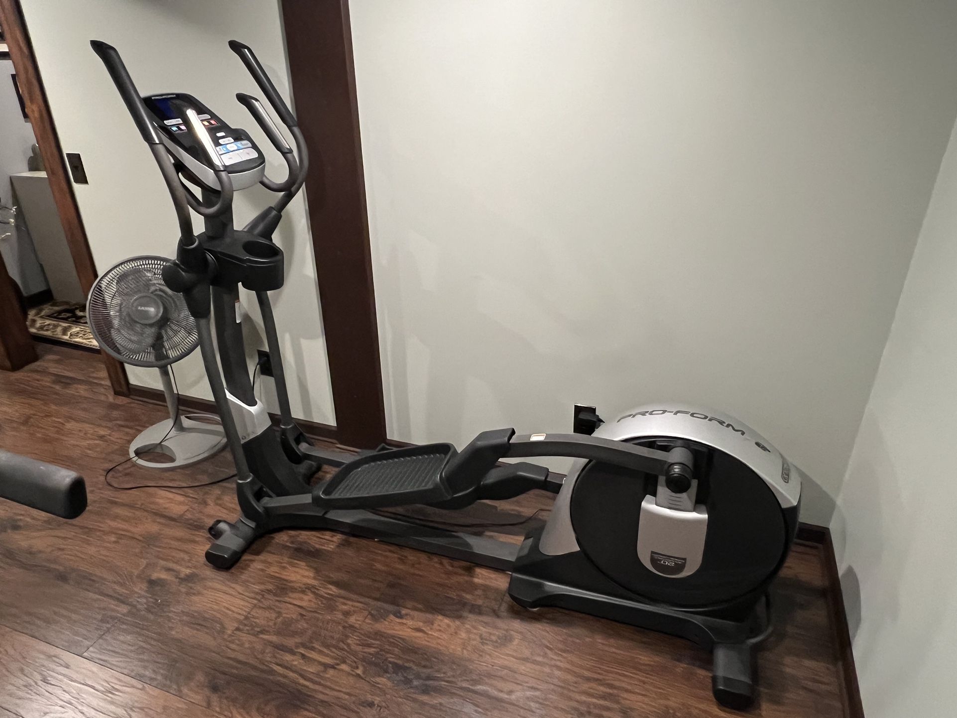 Pro-Form 510 EX space saver Elliptical Machine