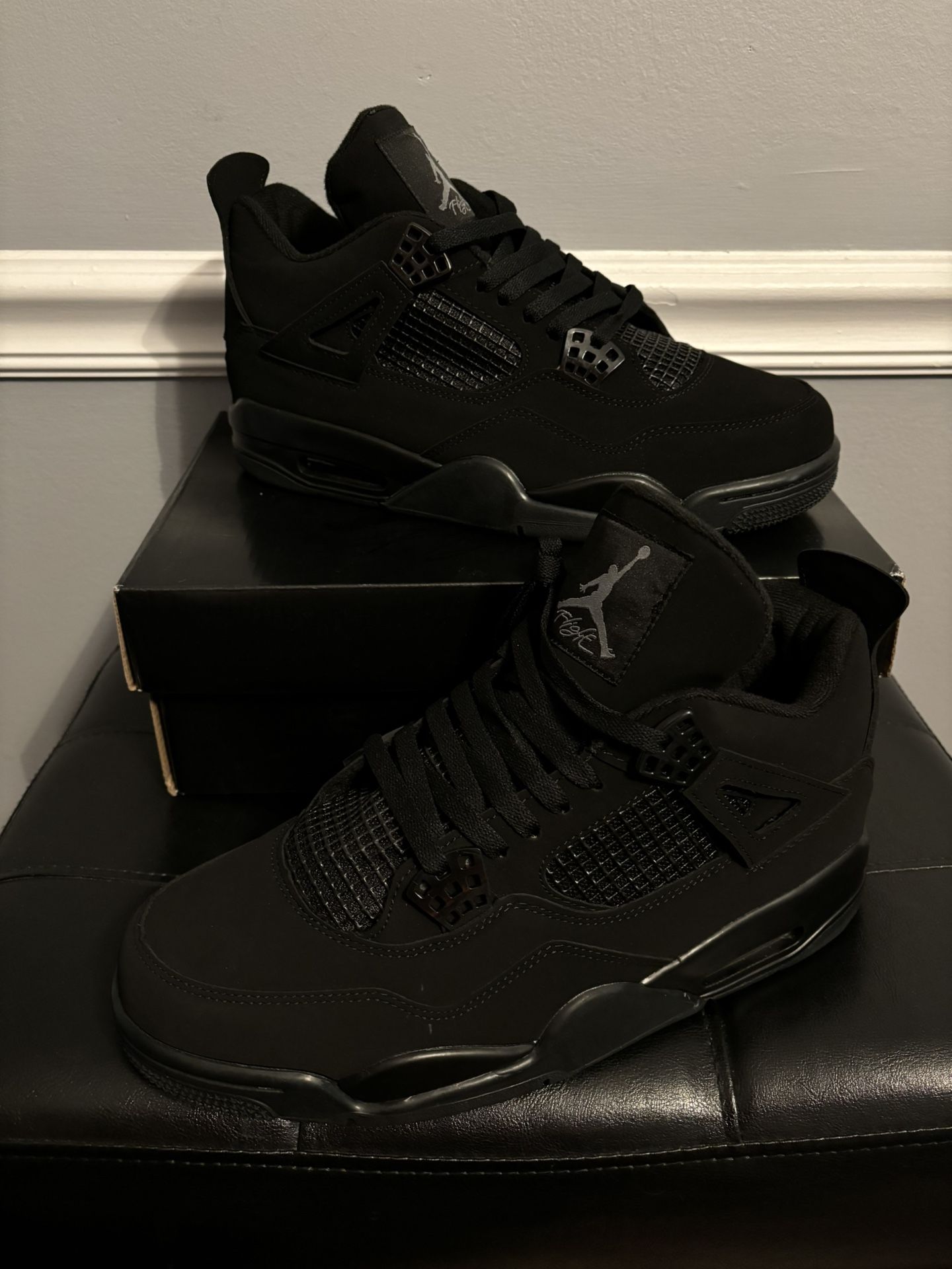 Jordan 4 Black Cat Size 10 Men’s Sneakers