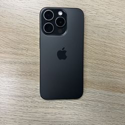 iPhone 15 Pro - Unlocked - 128GB