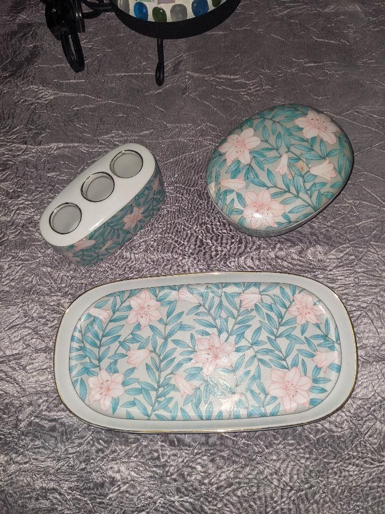 Antique Japanese Cloisonne Vanity Set