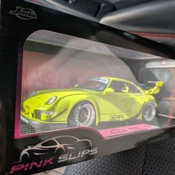 Jada Pink Slips Die-Cast Porsche 911 GT3 RS