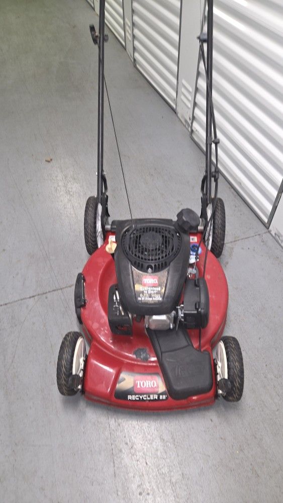 Toro Front Wheel DRIVE Lawnmower