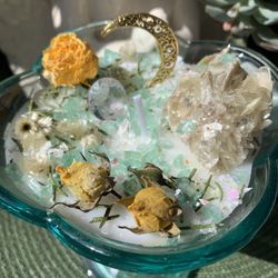 Beautiful Soy Candle For Manifesting