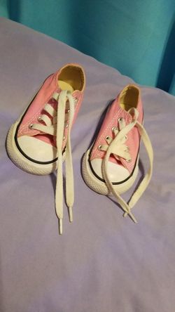 Converse size 5