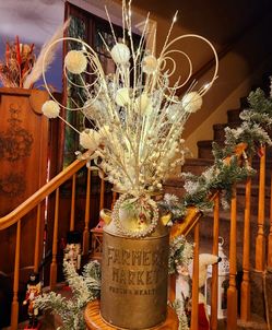 Christmas Decor/ Centerpieces