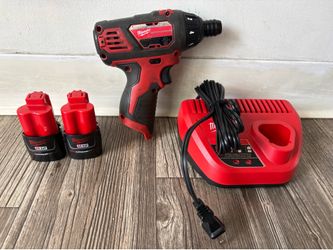 Milwaukee ScrewDriver Bundle