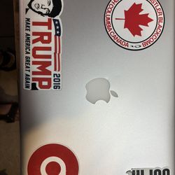 Apple Laptop