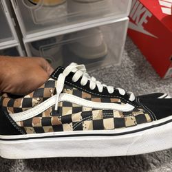 Vans Sneakers Size 10 - $15