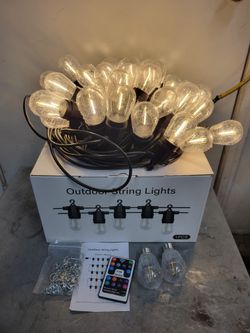 100 ft. Outdoor Electric String Lights 32 LED Bulbs & 2 Extra Buls with Remote Control 
