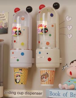 Cup dispensing machine