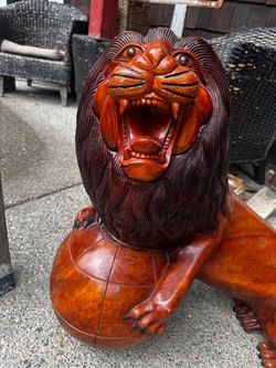 Wooden Lions