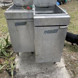 2 Natural Gas Fryers $150.00 each