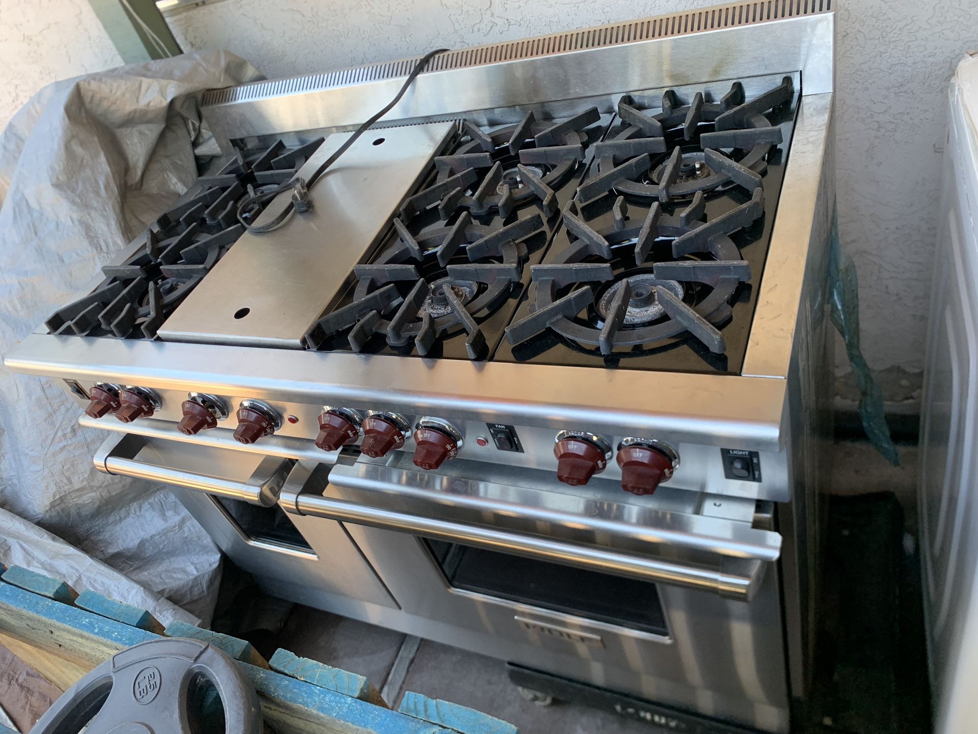 Wolf Stove