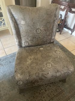2 Chairs