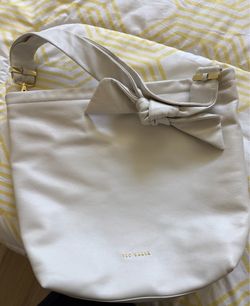 Ted Baker off white leather purse