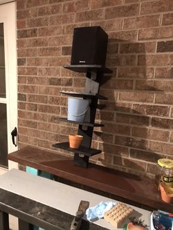 Wall mount shelving 4 tier