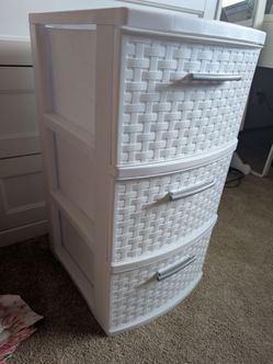 Sterilite Plastic Drawer Organizer