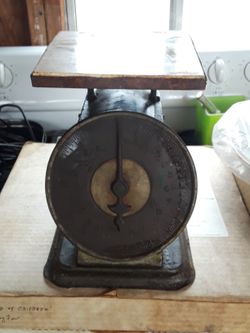 Triner antique scale
