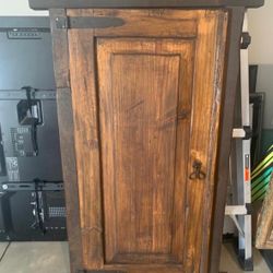 Vintage Window Frame Decor 