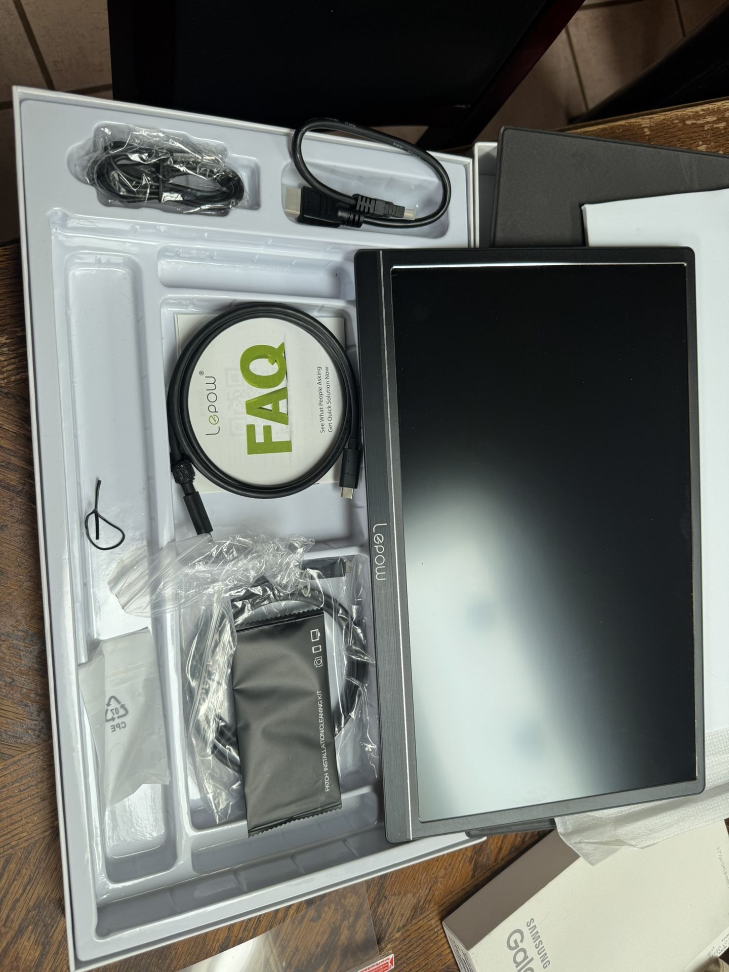 15.6” Lepow Z-1 Gamut Portable Display