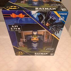 Halloween Batman Giant Lighted Airblown Inflatable 9 Ft Tall New