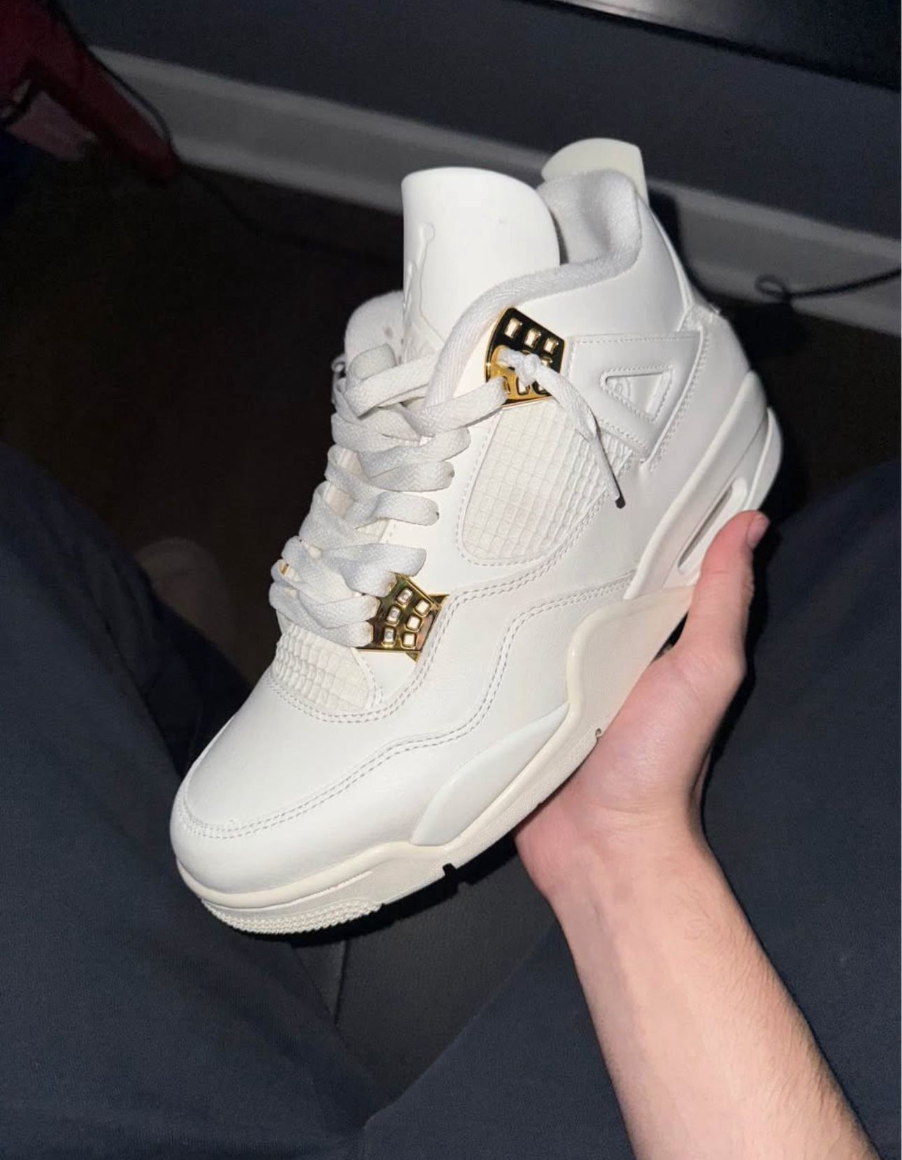 Jordan 4