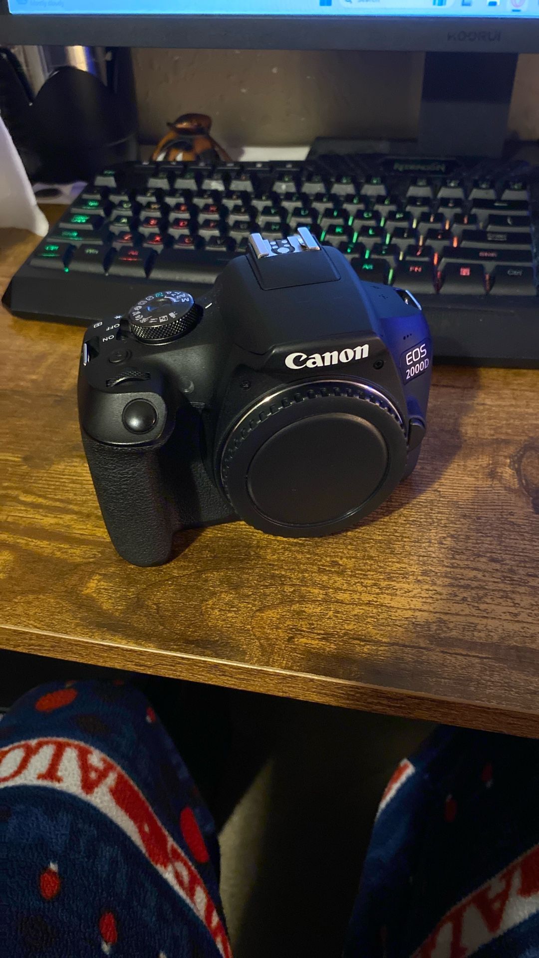Canon 2000D With Charger