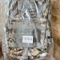 Men's Camouflage Backpack