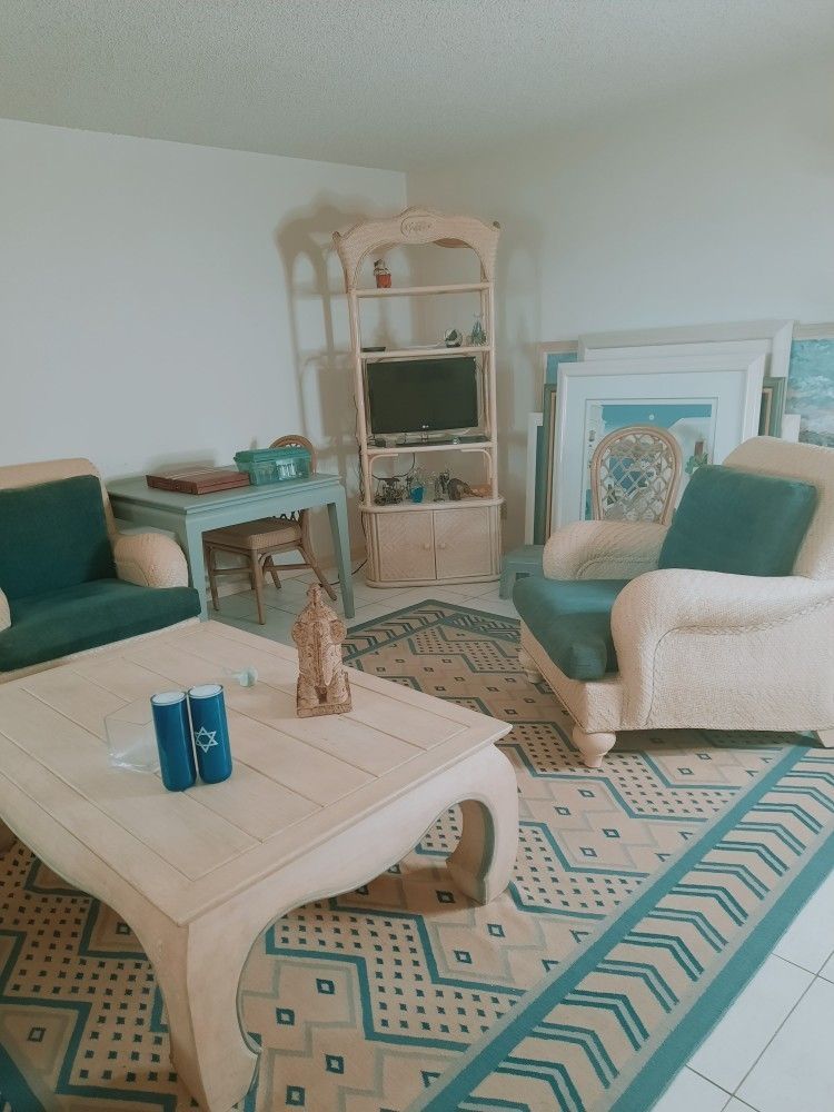 LIVING ROOM SET