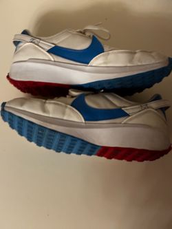 Nike Waffle Debut SE Size 11.5