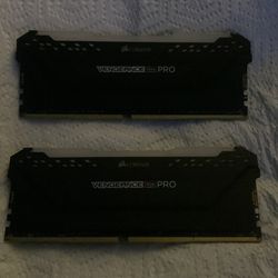 Corsair vengeance pro 2x 16gb ddr4 3600mhz ram sticks