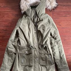Hollister Green Teddy Lined Parka Jacket With Faux Fur Hood 