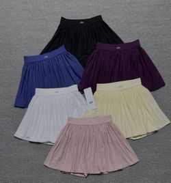 Alo skirts