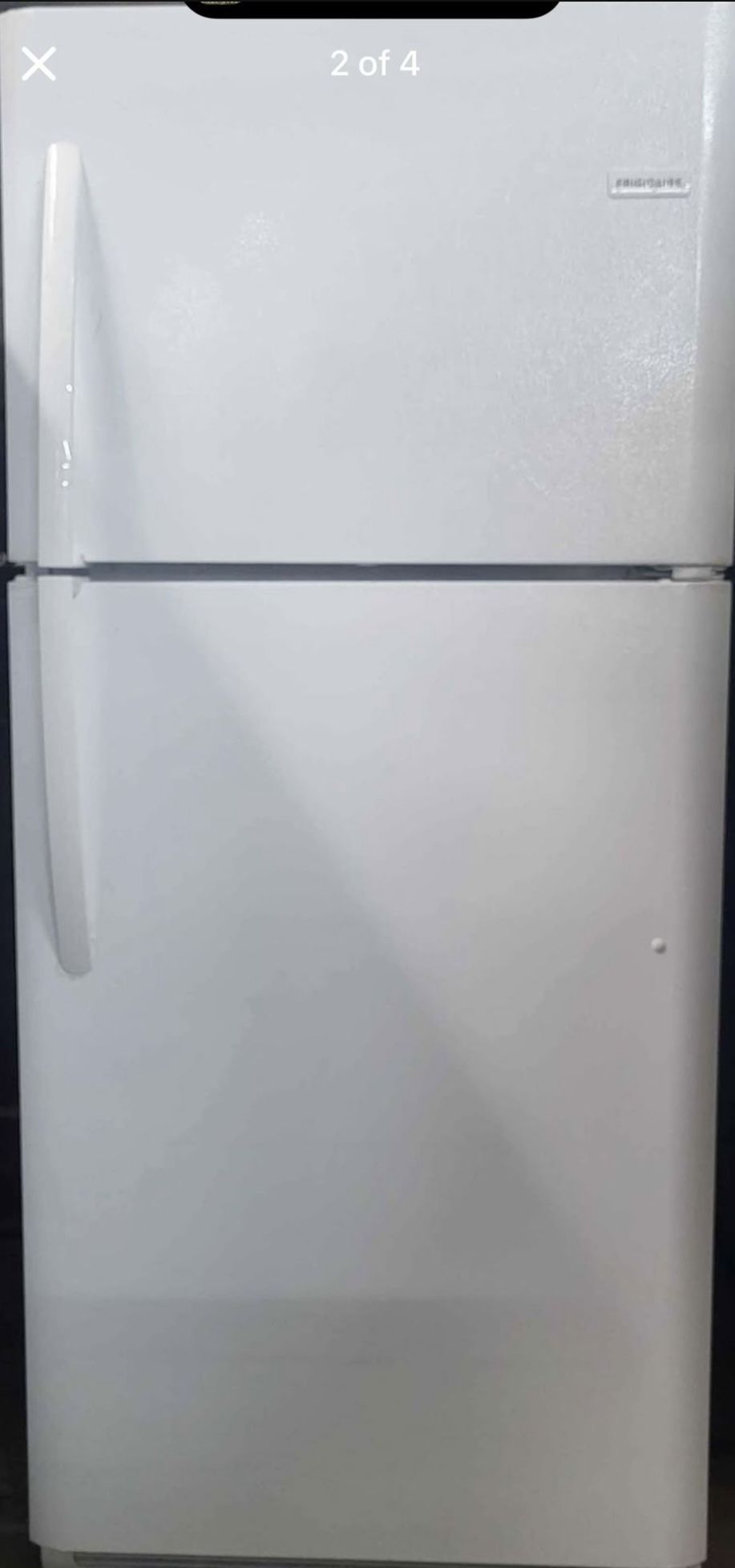 Frigidaire Top Freezer Refrigerator 