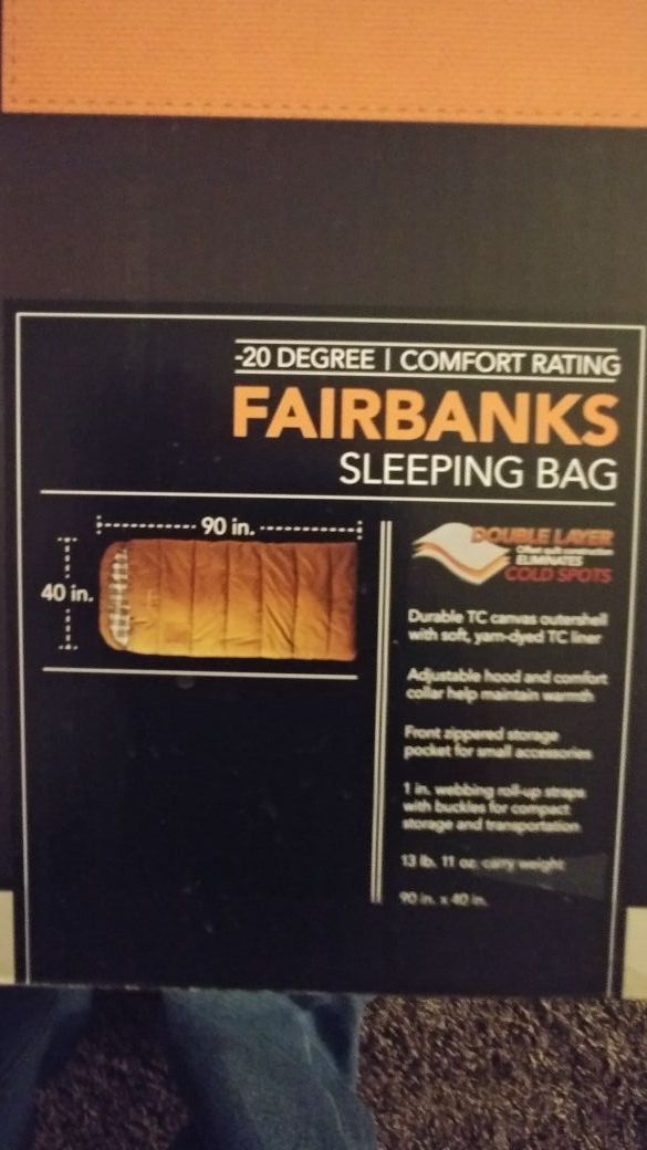 "NEW" Field & Stream, Fairbanks -20 sleeping bag