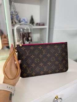 LV Pouch