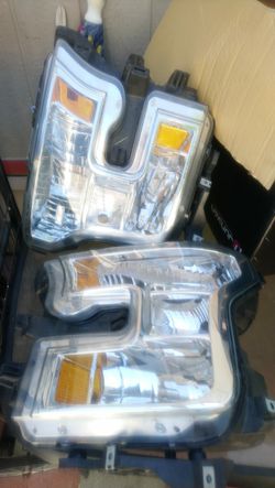F 150. 2015 head light