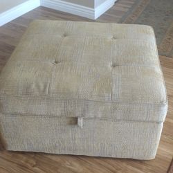 Ottoman With Storage 