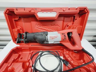 Milwaukee 12amp reciprocating saw sawzall serrucho sierra 6519-31