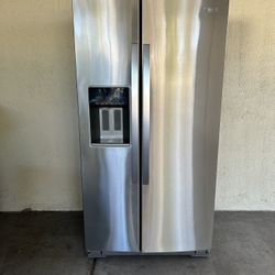 Whirlpool Refrigerator 