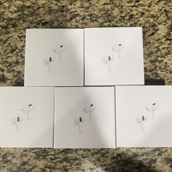 Airpod Pros 2nd Generation (USB-C) Magsafe Charging Case (Comes With Warranty)