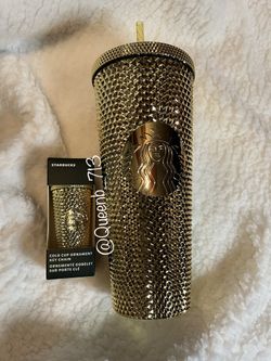 Gold Venti And Keychain
