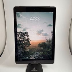 Apple iPad 6 128GB Cellular Unlocked -Excellent Condition