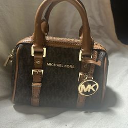 Michael Kors XS Duffle Crossbody