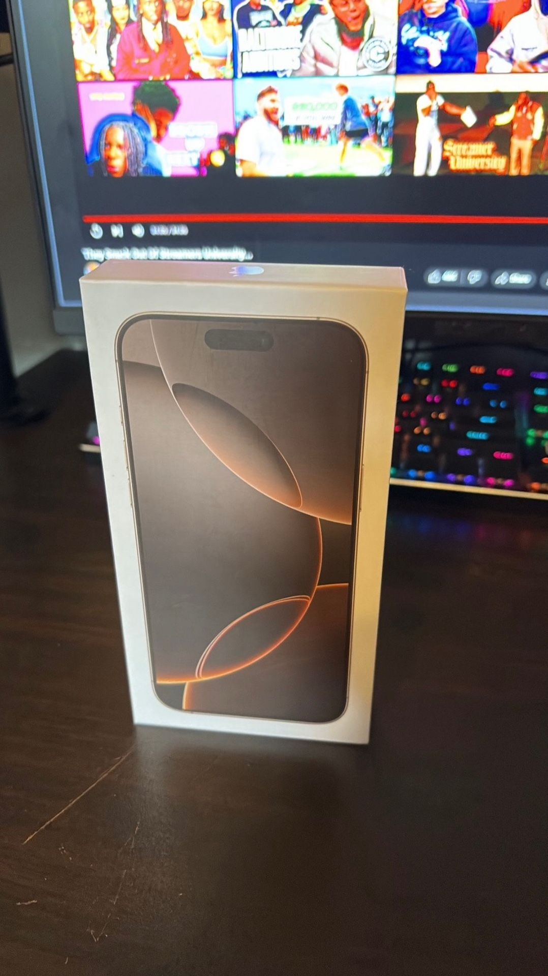 iPhone 16 Pro Max