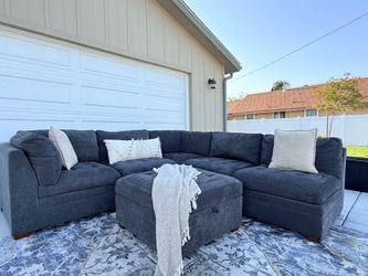 Costco Thomasville gray sectional w ottoman DELIVERY AVAILABLE