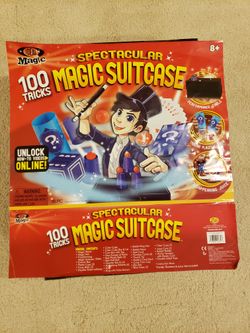 100 Magic Tricks Suitcase Game
