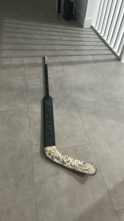 Senior TRUE catalyst 5x hockey goalie stick