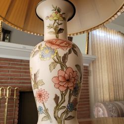 Antique Floral Lamp.