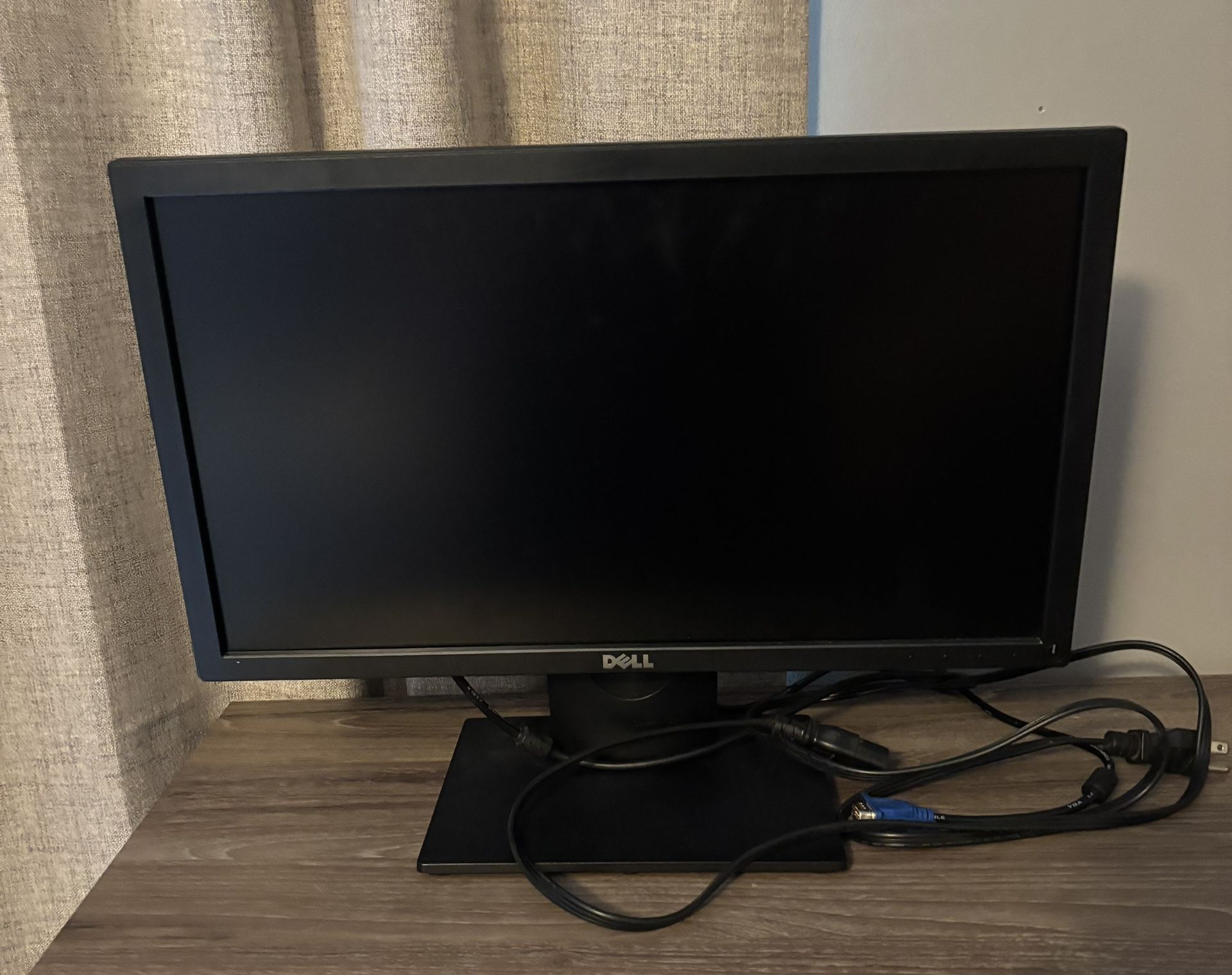 21 Inch Computer Monitor
